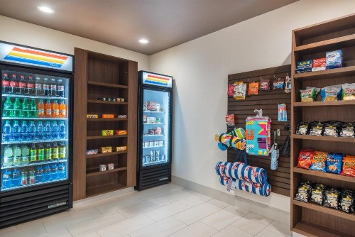Holiday Inn Express & Suites - Punta Gorda an IHG Hotel - image 9