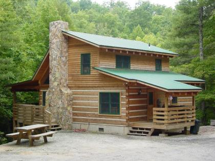 Bear Creek - Secluded Log Cabin Overlooking Creek - near Boone NC