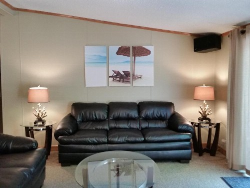 Island Club Rentals - image 2