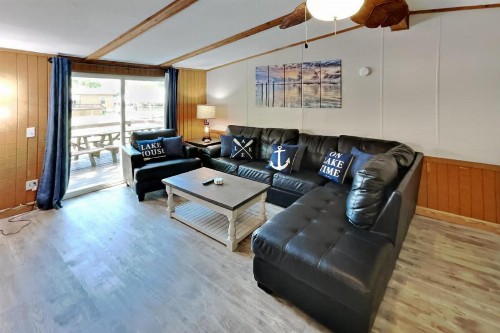 Island Club #65 - image 7