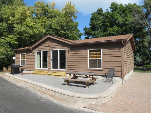 Island Club #2 - image 1