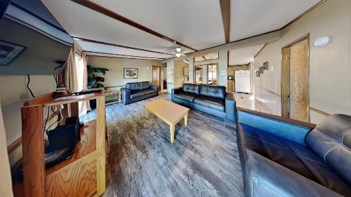 Island Club #9 - image 19