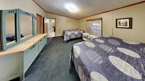Island Club #98 - image 19