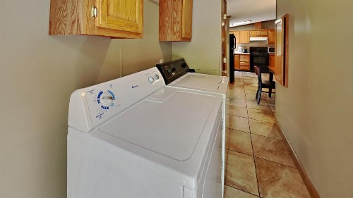 Island Club #67 - image 15