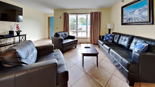 Put-in-Bay Poolview Condo #4 - image 3