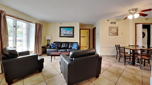 Put-in-Bay Poolview Condo #4 - image 5