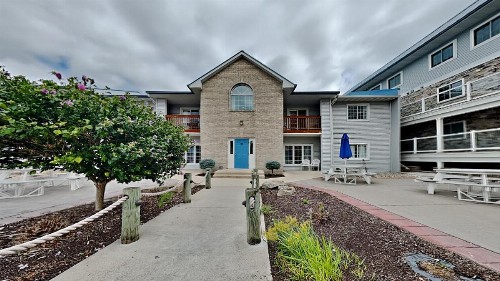 Put-in-Bay Poolview Condo #5 - image 28