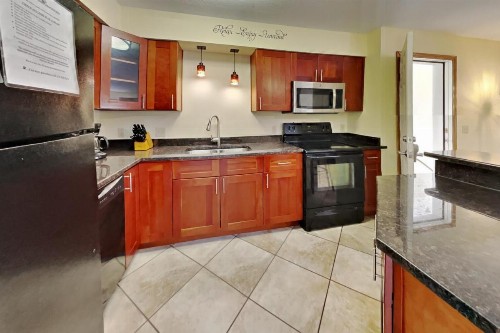 Put-in-Bay Poolview Condo #8 - image 14