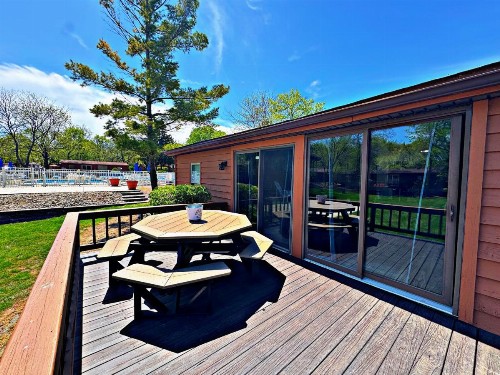 Island Club #21 - image 16
