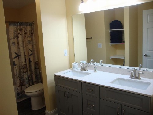 Put-in-Bay Waterfront Condo #211 - image 23