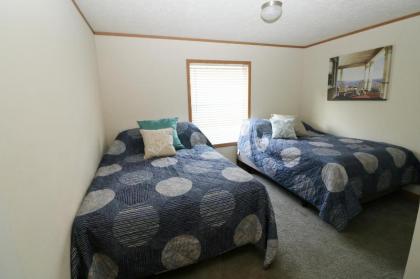 Island Club #111 - image 13