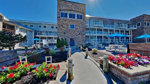 Put-in-Bay Waterfront Condo #202 - image 26