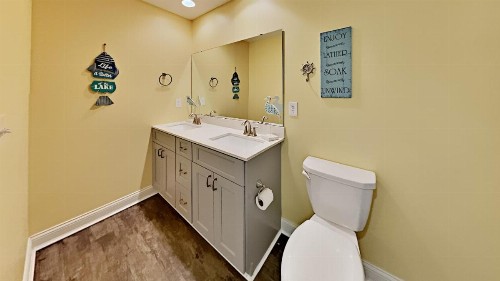 Put-in-Bay Waterfront Condo #210 - image 21