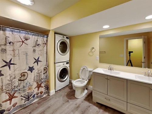 Put-in-Bay Waterfront Condo #105 - image 27