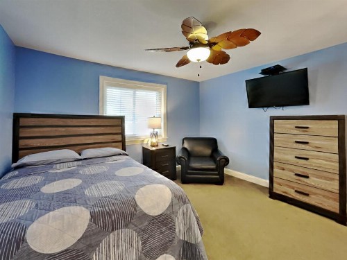 Put-in-Bay Waterfront Condo #105 - image 3