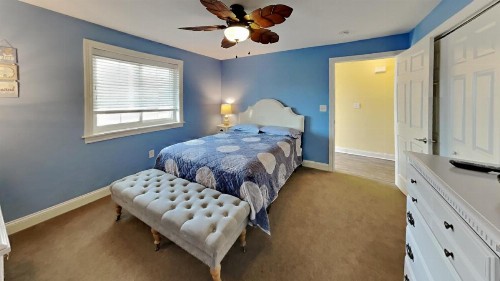 Put-in-Bay Waterfront Condo #106 - image 13