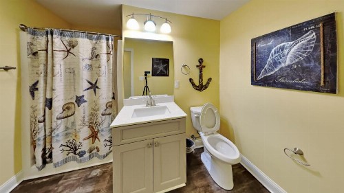 Put-in-Bay Waterfront Condo #106 - image 19
