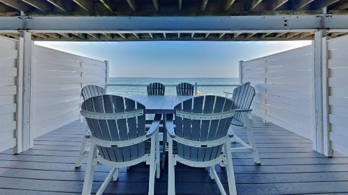 Put-in-Bay Waterfront Condo #106 - image 2