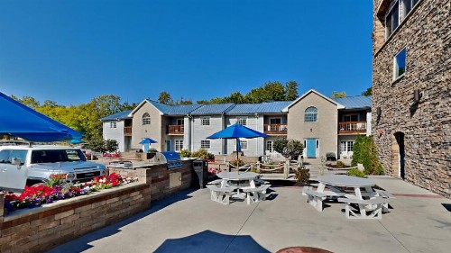 Put-in-Bay Waterfront Condo #110 - image 43
