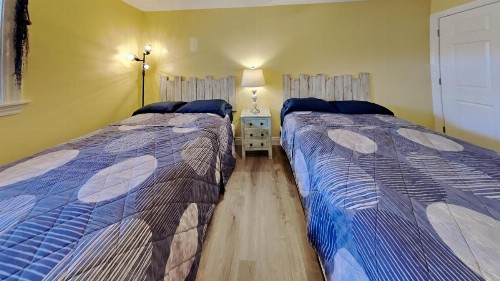 Put-in-Bay Waterfront Condo #107 - image 34