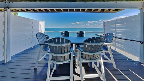 Put-in-Bay Waterfront Condo #109 - image 21