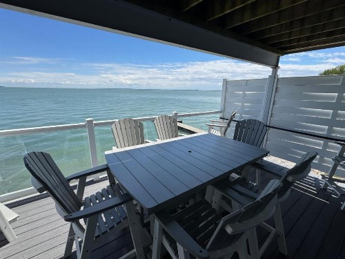 Put-in-Bay Waterfront Condo #209 - image 13