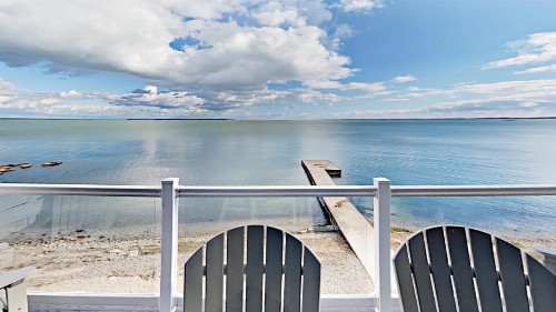 Put-in-Bay Waterfront Condo #206 - image 24