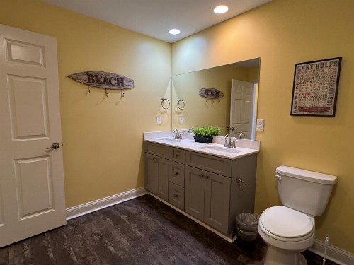 Put-in-Bay Waterfront Condo #206 - image 27