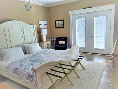 Anchor Inn Boutique Hotel - image 33