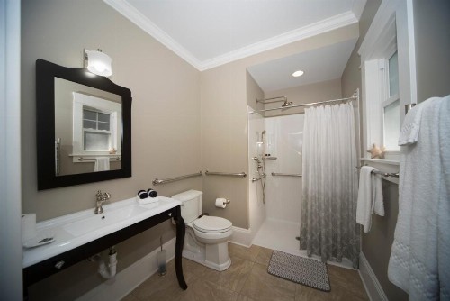 Anchor Inn Boutique Hotel - image 35