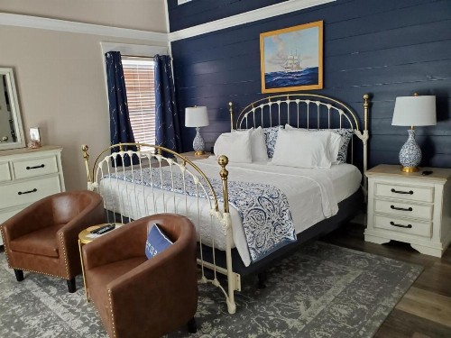Anchor Inn Boutique Hotel - image 40
