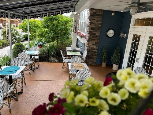 Anchor Inn Boutique Hotel - image 41