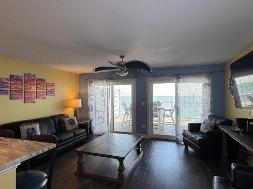 Put-in-Bay Waterfront Condo #103 - image 13