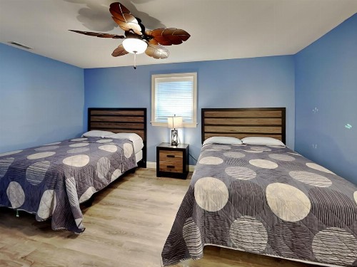 Put-In-Bay Waterfront Condo #108 - image 34
