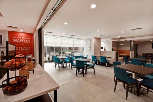 Hampton Inn NY-JFK - image 21