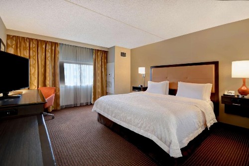 Hampton Inn NY-JFK - image 35