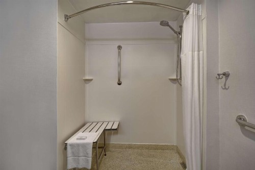 Hampton Inn NY-JFK - image 36