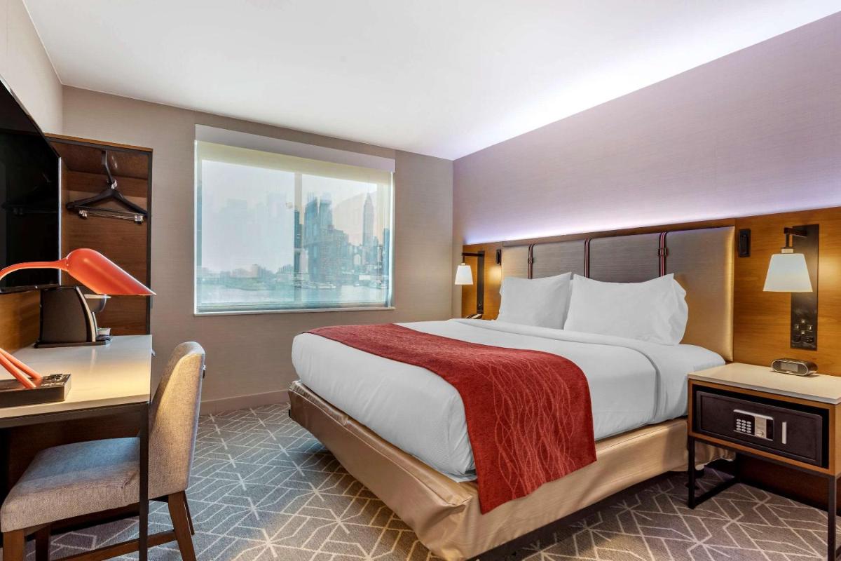 Comfort Inn JFK Airport - image 4