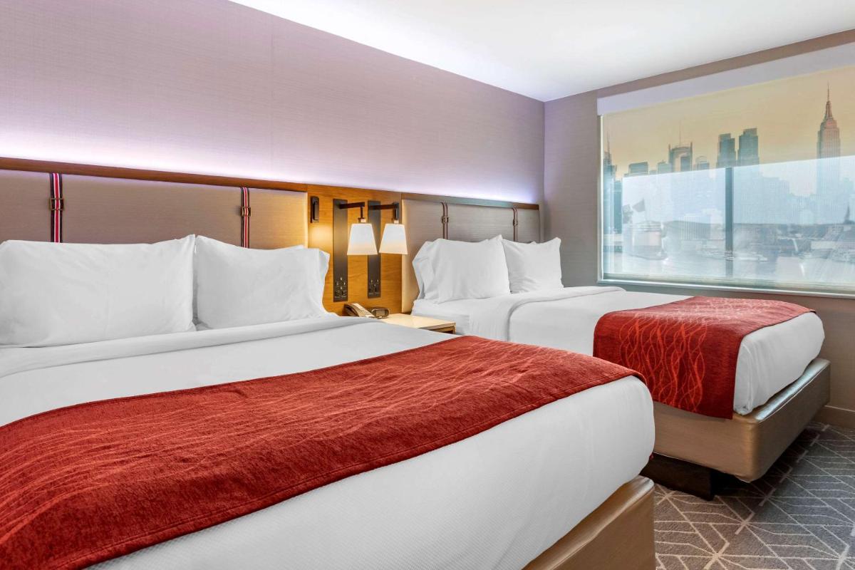 Comfort Inn JFK Airport - image 5