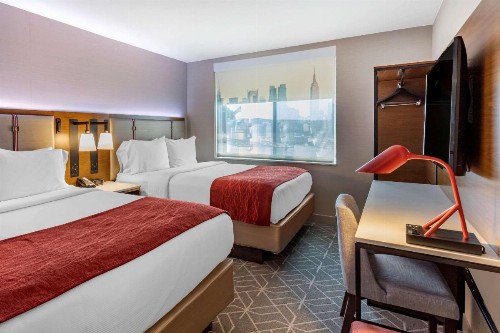 Comfort Inn JFK Airport - image 8