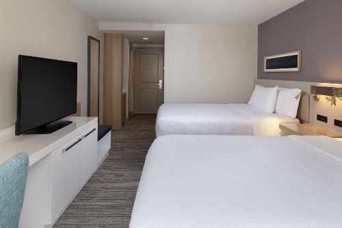 Hilton Garden Inn Queens/JFK - image 21