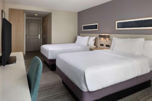 Hilton Garden Inn Queens/JFK - image 29