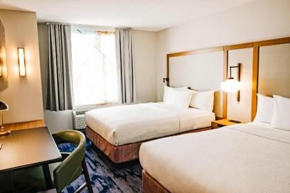 Fairfield Inn by Marriott JFK Airport - image 8