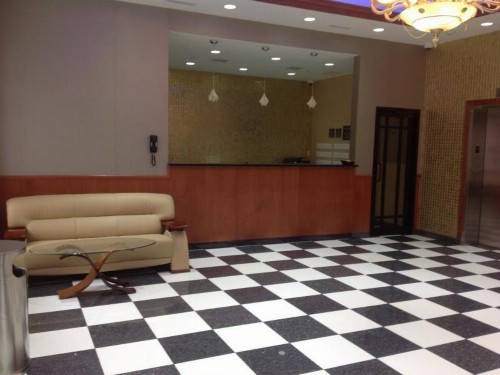 Howard Johnson by Wyndham Jamaica NY Near AirTrain JFK