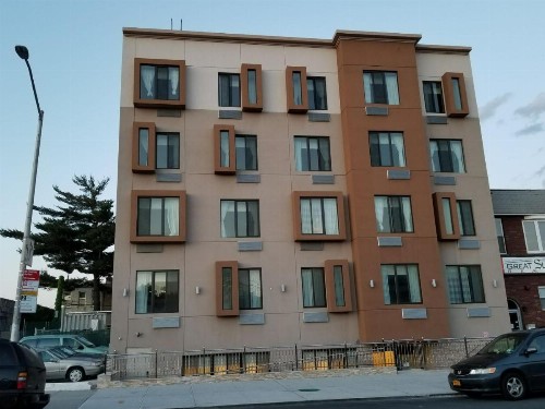 Hillside Hotel - image 2