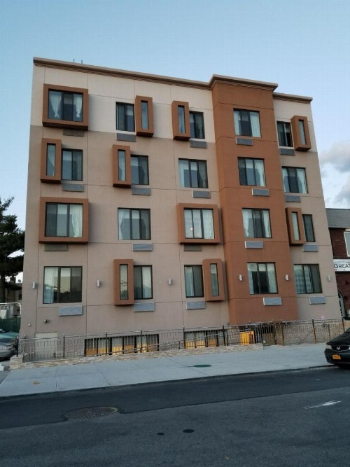 Hillside Hotel - image 3