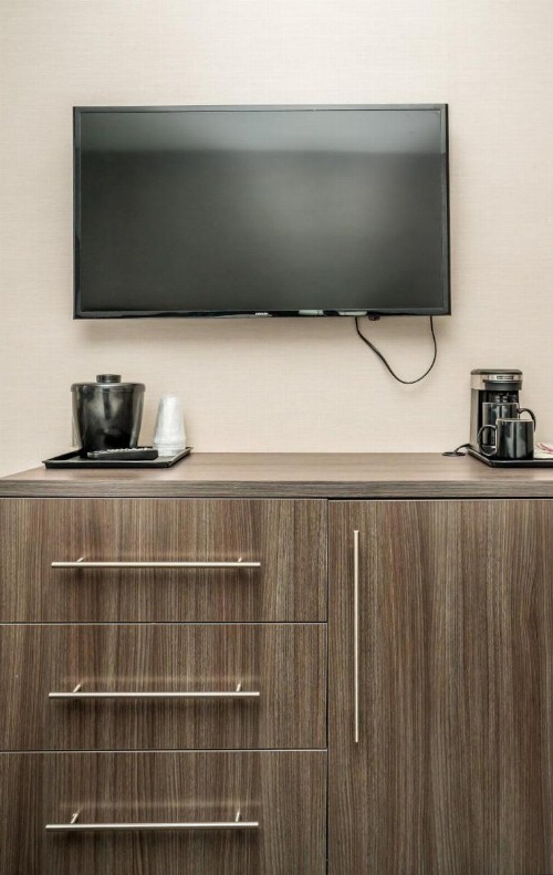 LeTap Hotel near AirTrain JFK Airport - image 7