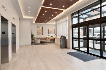 Holiday Inn Express - Jamaica - JFK AirTrain - NYC an IHG Hotel - image 13