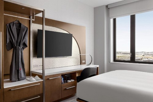 Marriott New York JFK Airport - image 21