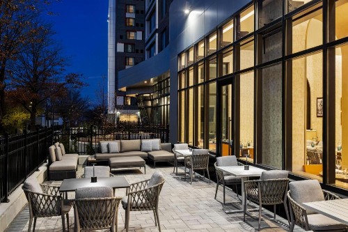 Marriott New York JFK Airport - image 41